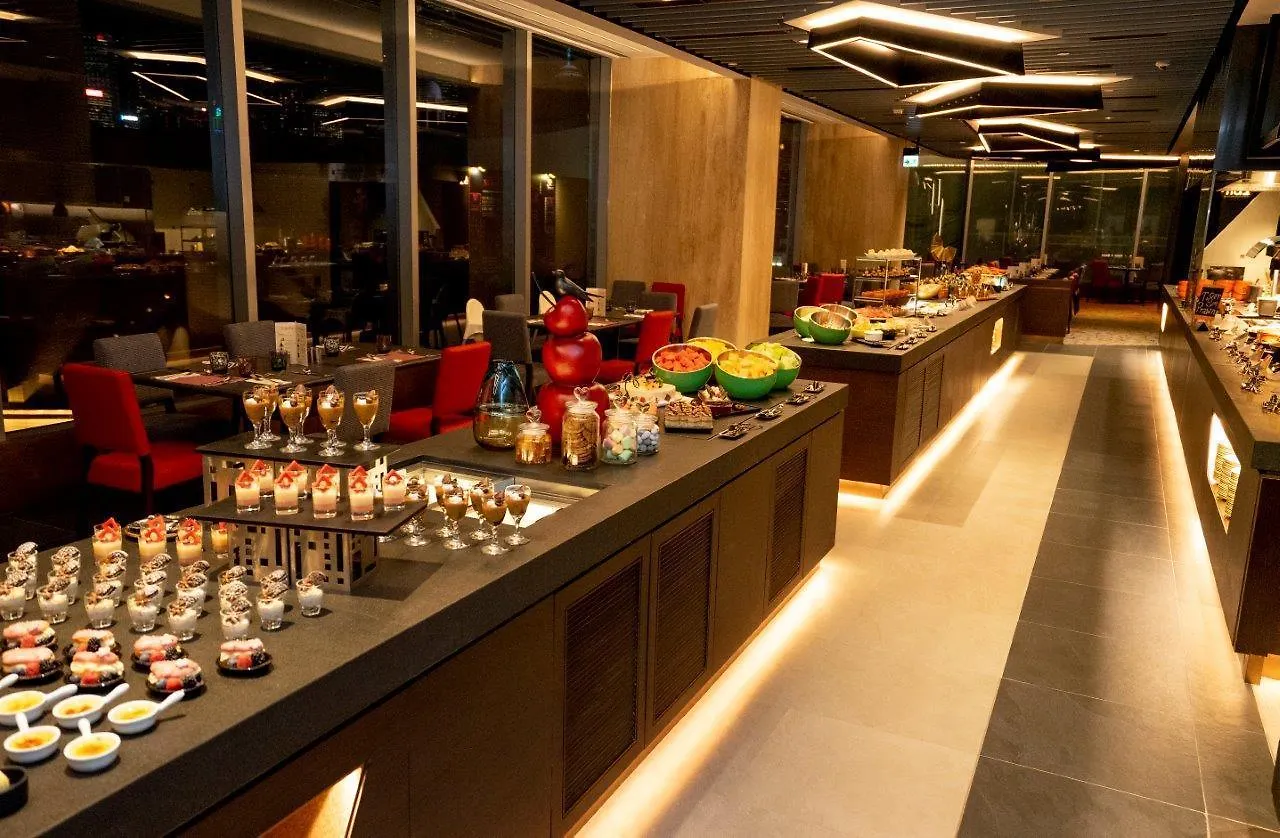 港青 - 香港基督教青年会酒店