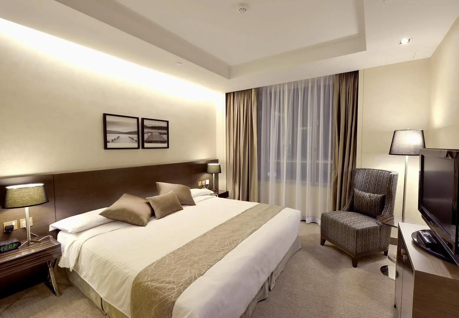 The Salisbury - Ymca Of Hong Kong Hotel