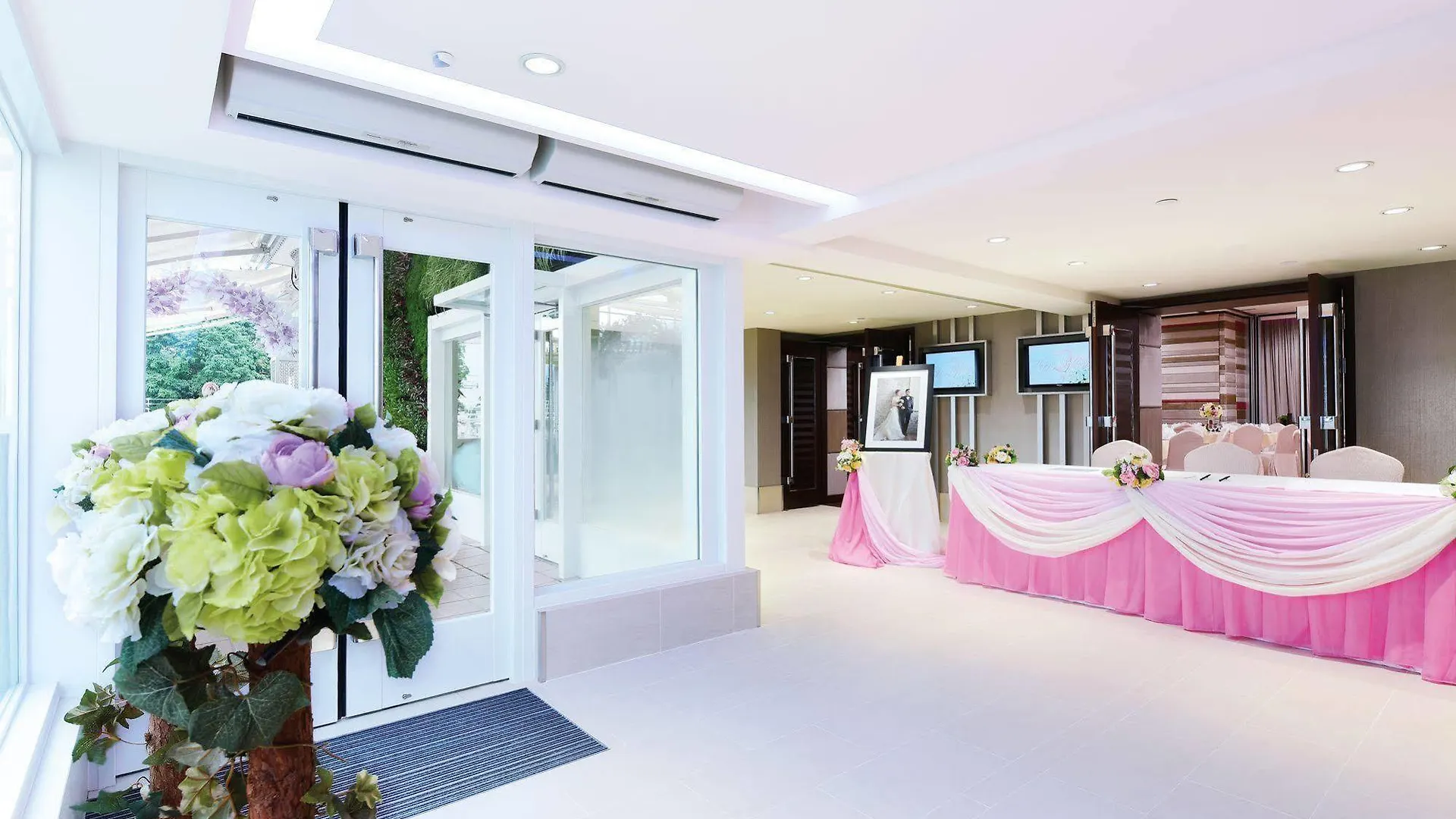 The Salisbury - Ymca Of Hong Kong Hotel